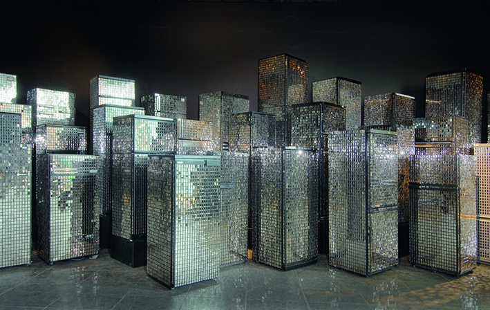 Kader Attia, „Untitled (Skyline)“, 2007
