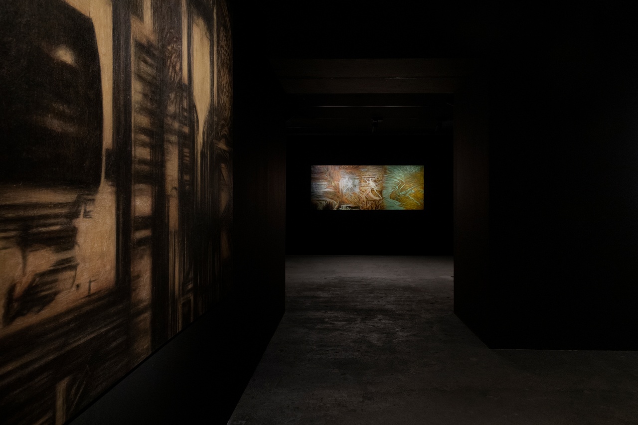“Raha Raissnia: Nour,” Empty Gallery, Hong Kong, 2022-23, installation view