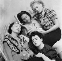 Leonora Carrington, Nusch Eluard, Ady, Lee Miller, Cornwall 1937