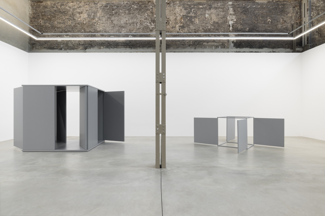 “Charlotte Posenenske: SERIE E,” Mehdi Chouakri, Berlin, 2025