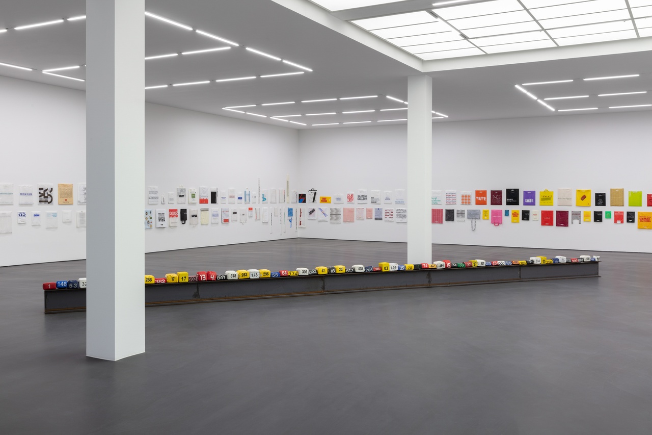 „Jac Leirner: Us Horizon“, Esther Schipper, Berlin, 2022, Ausstellungsansicht