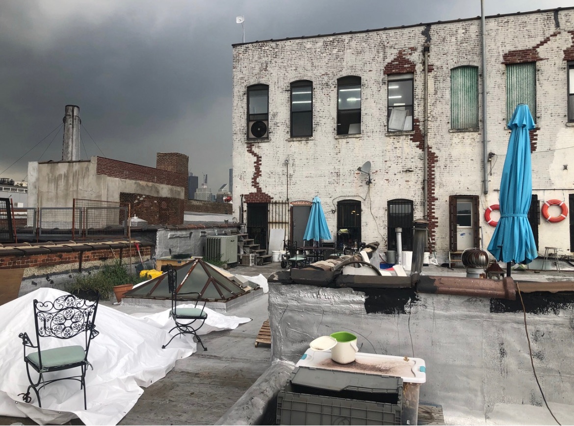 Production of “Flowers for TZK“ at Kingsland Printing, Brooklyn, NY, Amy Sillman and Sara Gates, 2020