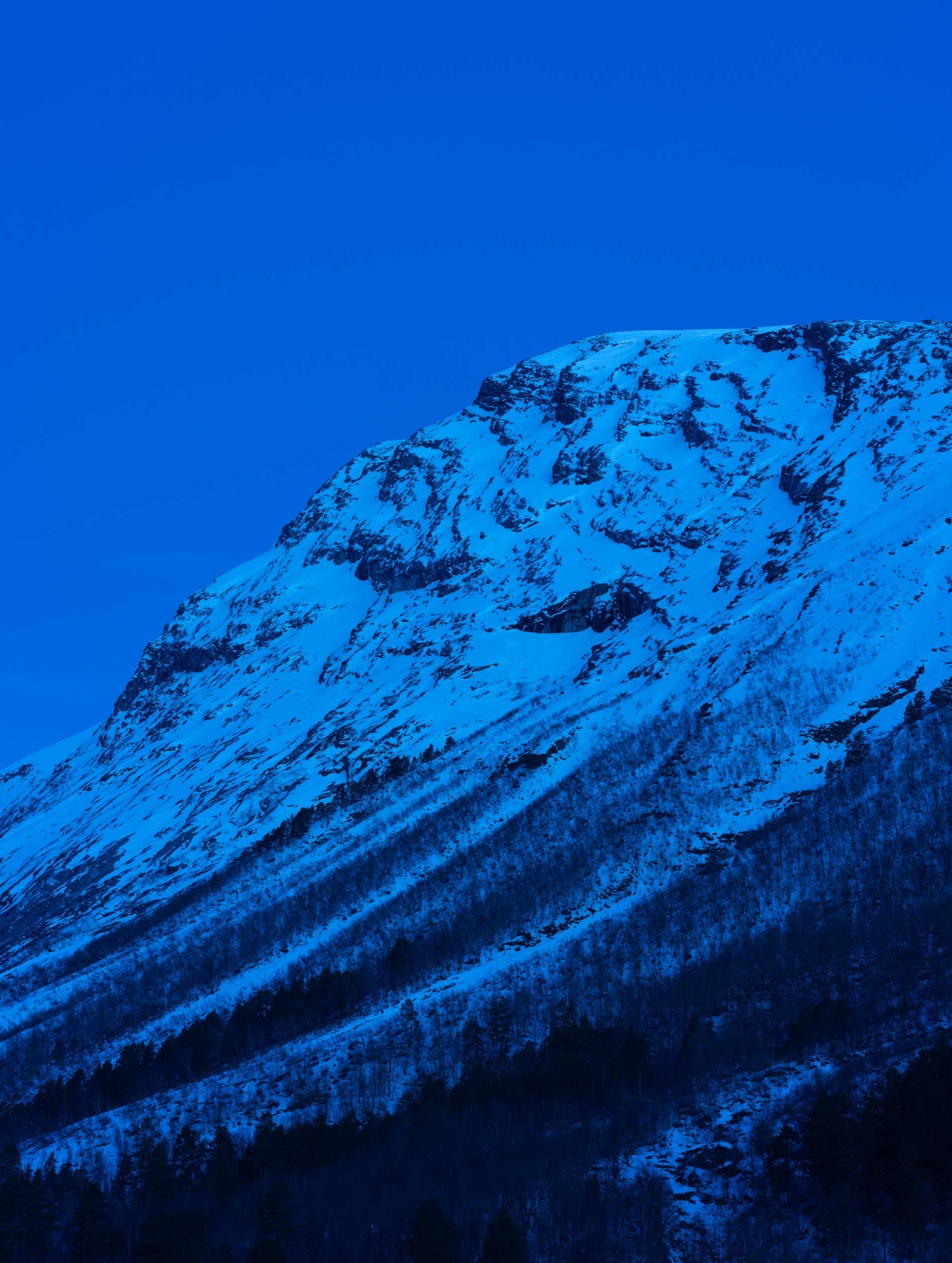 Catherine Opie, untitled #9 aus der Serie „Norway Mountain“, 2024