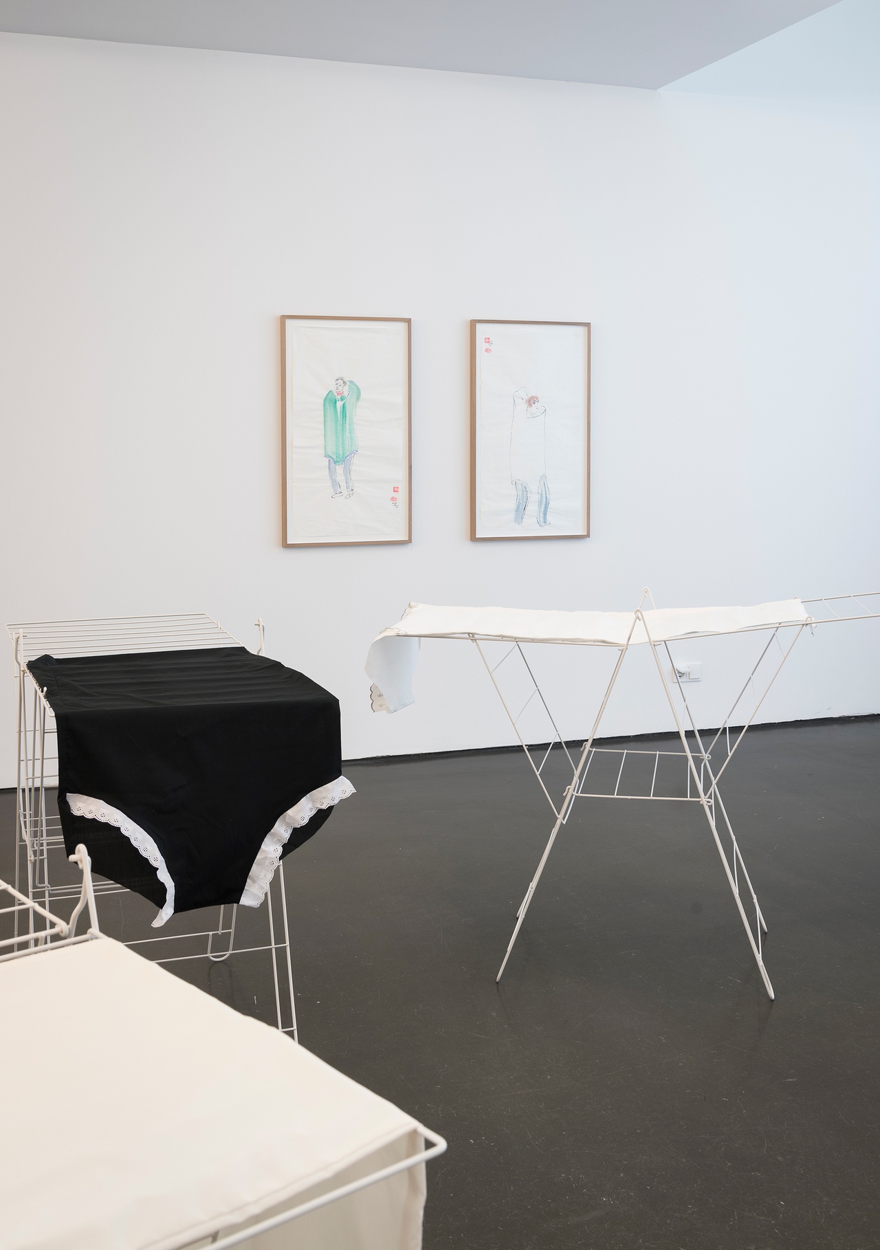 “Evelyn Taocheng Wang: Reflection Paper,” Kunstverein für die Rheinlande und Westfalen, Düsseldorf, 2020, installation view
