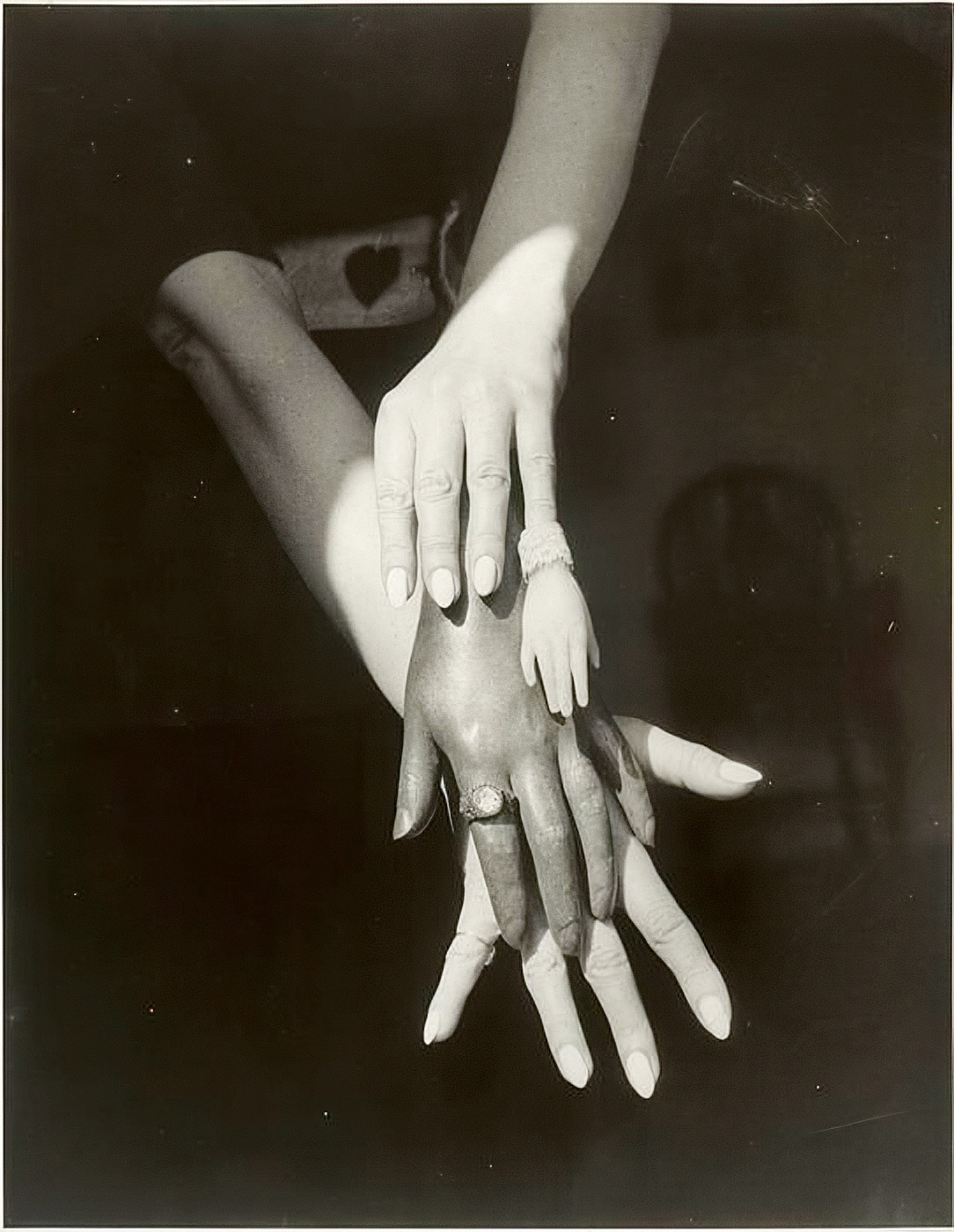 Claude Cahun, untitled (“Mains”), 1936/39