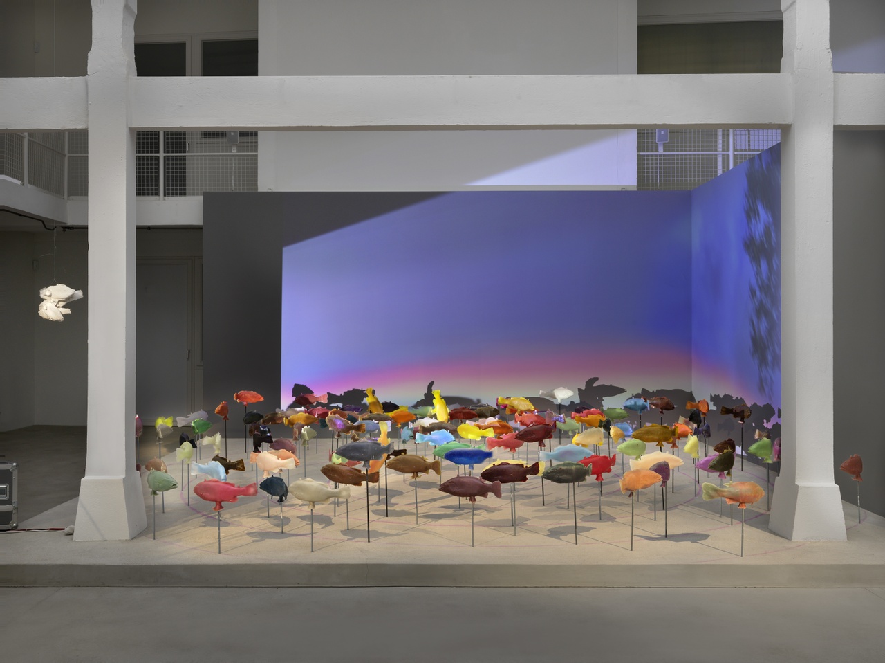 Bruce Nauman, „Fish/rainbow“, 2025