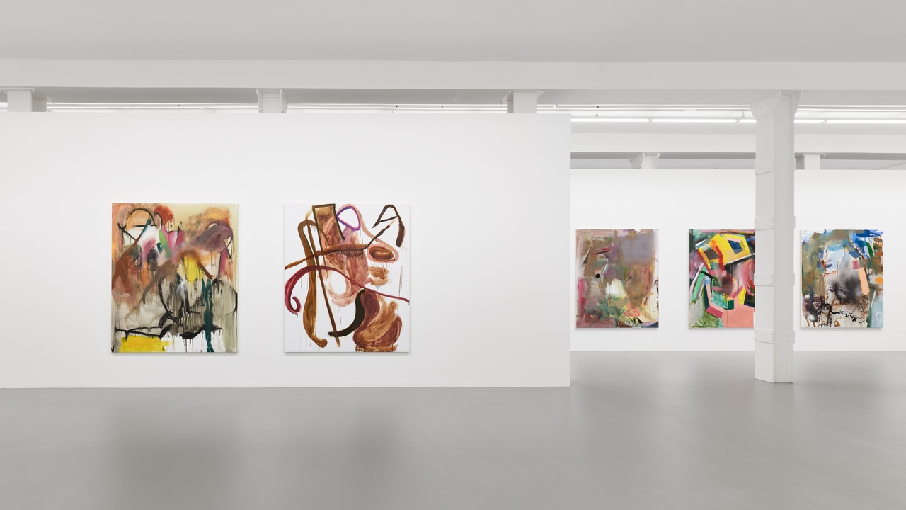 „Albert Oehlen: unverständliche braune Bilder“, Galerie Max Hetzler, Berlin, 2021, Ausstellungsansicht