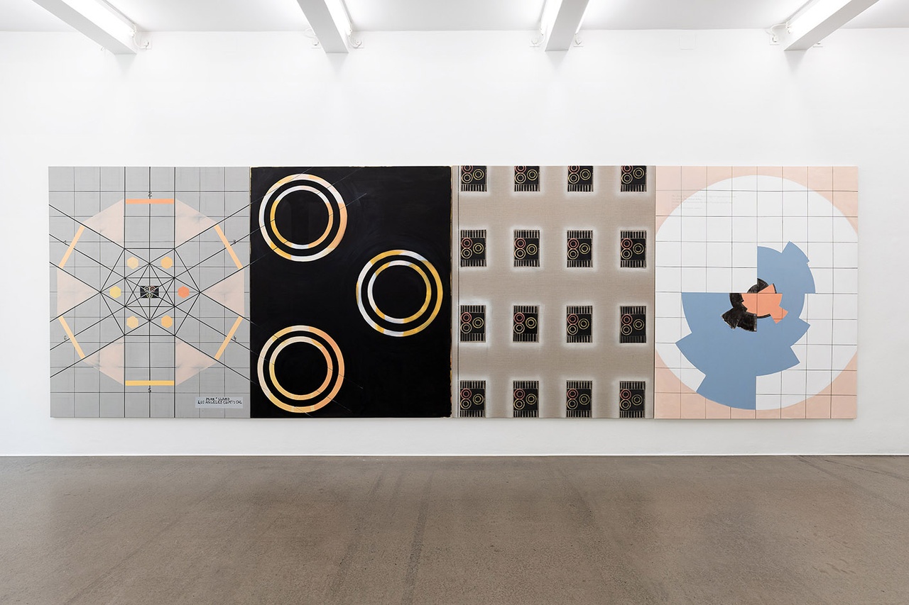 „Jenni Tischer: Hard Facts (I See / You Mean)“, Galerie Krobath, Wien, 2023, Ausstellungsansicht