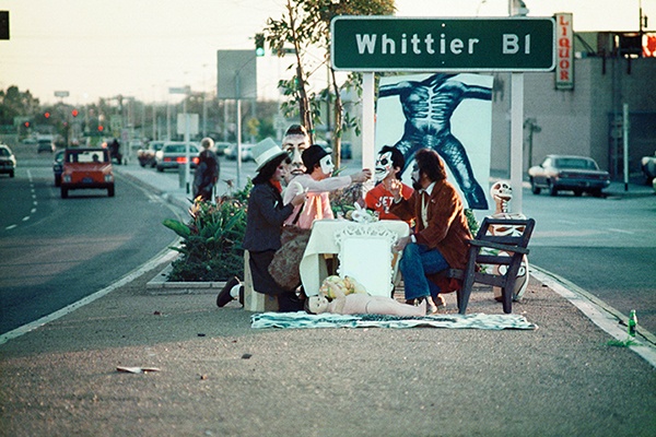 Harry Gamboa Jr., „First Supper (After A Major Riot)“, 1974