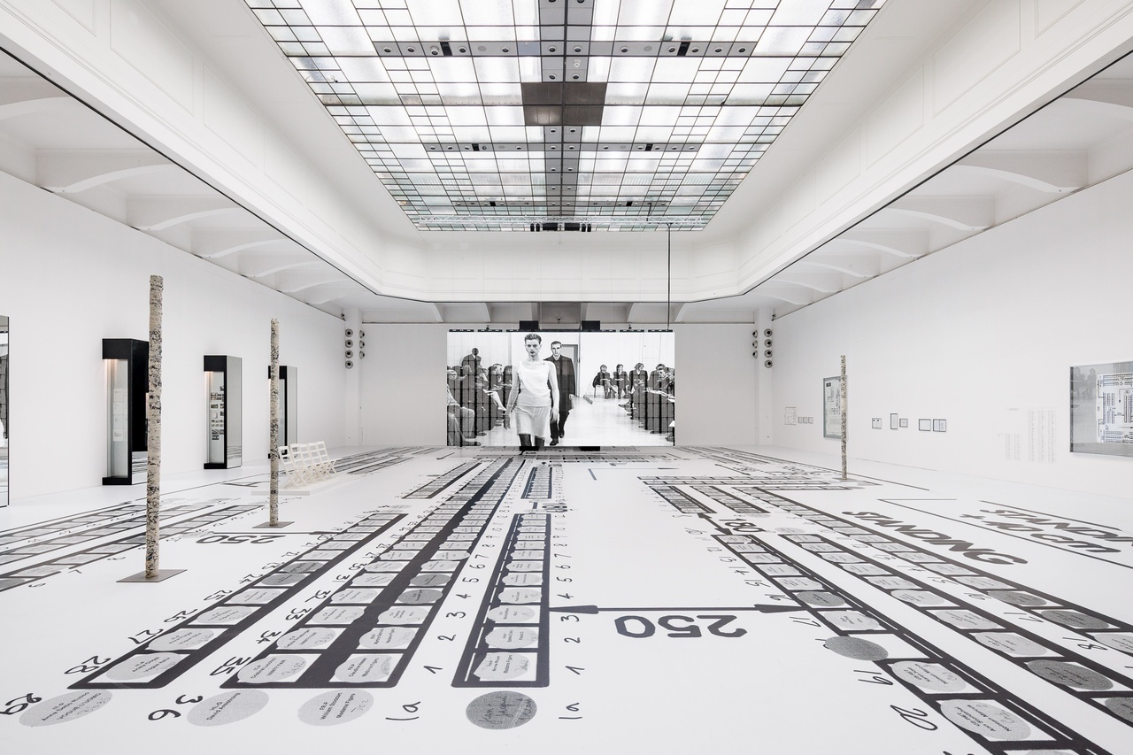 „Helmut Lang: Séance de Travail 1986–2005 / Excerpts from the MAK Helmut Lang Archive“, MAK, Wien, 2026